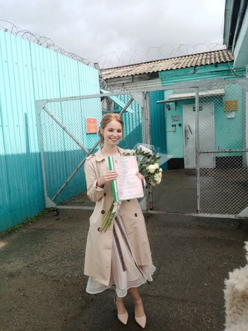 Marina meni naimisiin Sergei Shulyarenkon kanssa, joka oli tuomittu uskostaan, aivan siirtokunnassa