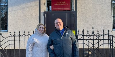 알렉세이와 줄리아 파신코프. 2025년 1월