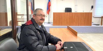 평결 당일의 미하일 스베쉬니코프