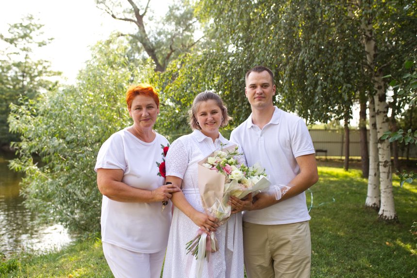 2025 年 7 月 31 日，判决当天，瓦西琳娜在法庭上