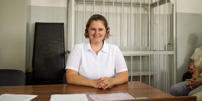 瓦西琳娜·彭斯拉亚、她的丈夫德米特里和她的母亲叶莲娜·鲁缅采娃，2025 年 7 月 31 日